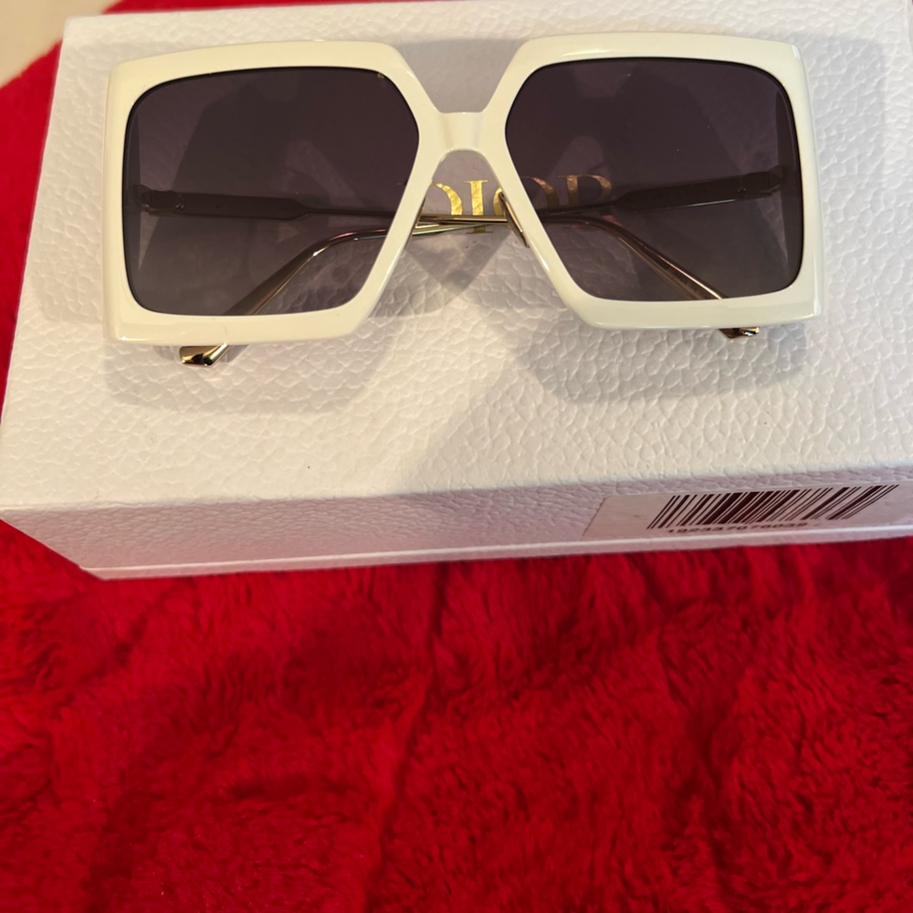 DIOR SUNGLASSES